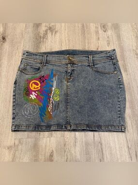 Miskeen Originals Y2K Graffiti Denim Mini Skirt Size 16 Streetwear